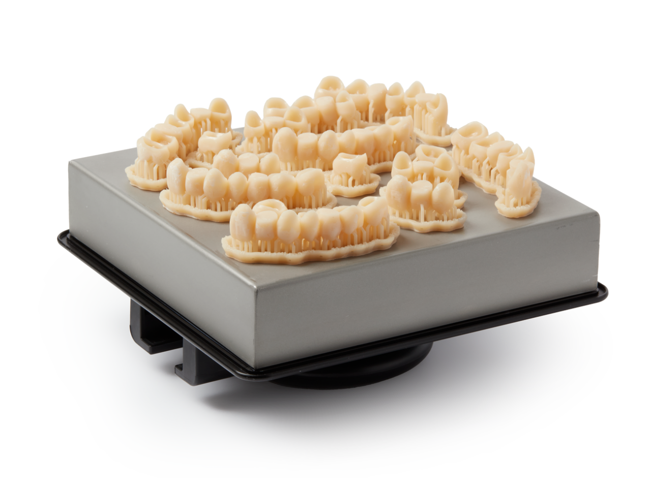 Временные зубы на 3д принтере